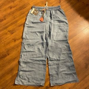 Matilda Jane On the Shore Cropped Chambray Pants